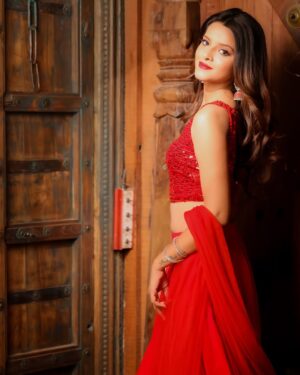 Raashi Instagram - Your favourite red flag 🚩🌶️🥀

#explorepage #feed #ethnicoutfit #traditional #lehengainspiration #outfitinspo