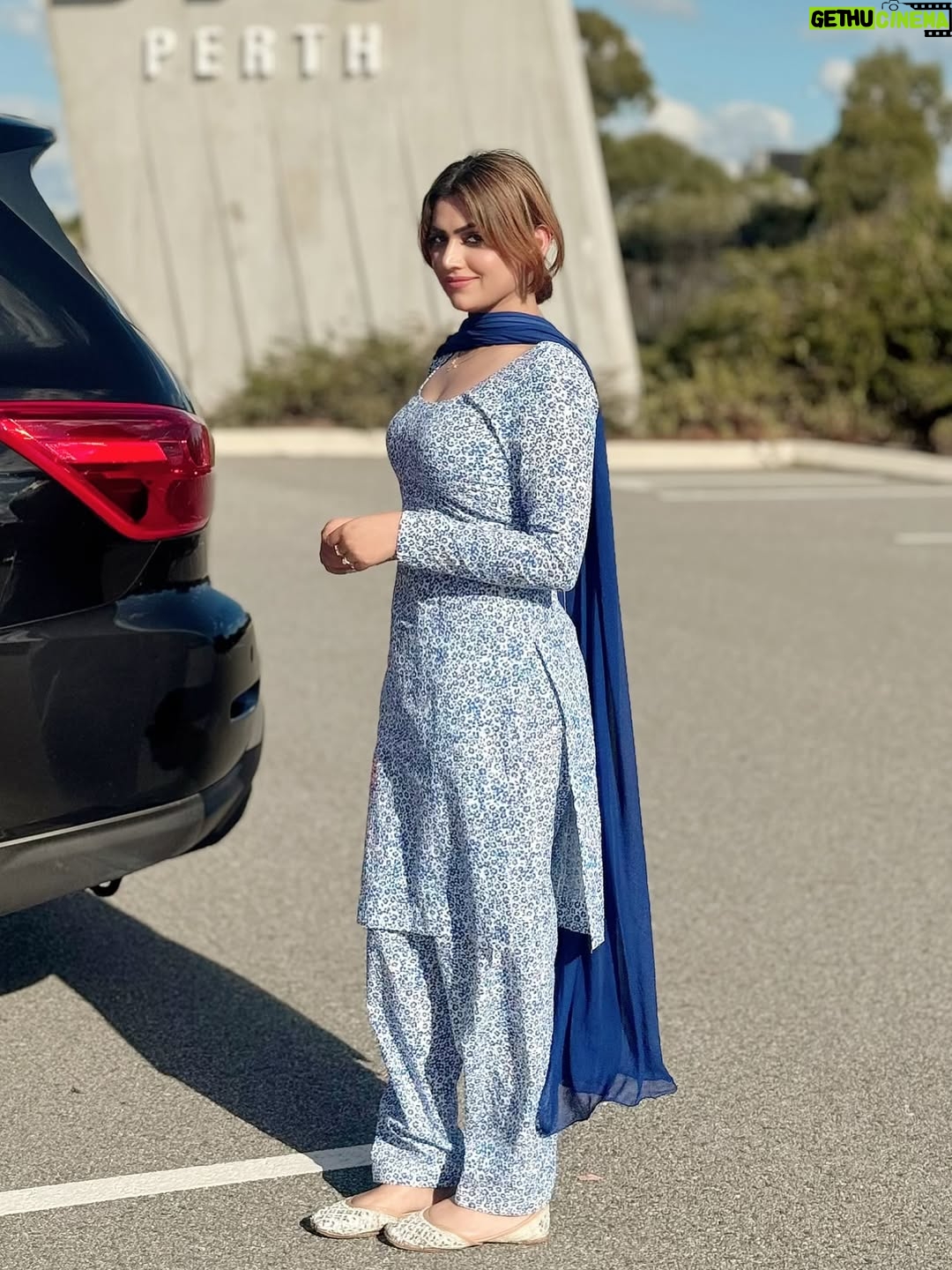 Raavi Kaur Bal - 3 Likes - ਸੂਟ ਵਿਚ ਸਾਦਗੀ, ਅੱਖਾਂ ਵਿਚ ਪਿਆਰ। 

@officialraavi