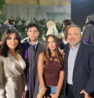 Rabia Al Zayyat Instagram - فرحة صغيرة وسط هذه العتمة،مبروك يا عمري وإن شاء الله نشوفك بأعلى المراتب 💙 👨🎓 @daliwehbi