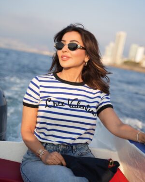 Rabia Al Zayyat Instagram - شو في خلف البحر خبريات….💙 #بيروت #صخرة_الروشة #لبنان🇱🇧 @waksadventures