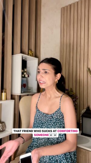 Radhika Guglani Instagram - What does a person say in such situation?☠️😂
.
.
.
.
#darkcomedy #thatfriend #grandmajokes #relatable #awkward #nofilter