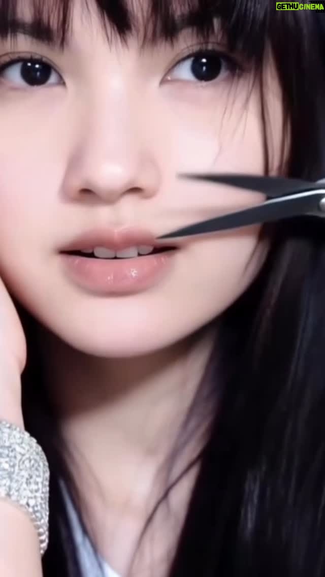 Rainie Yang - 21.1K Likes - 這首歌20年了，快嗎？

#曖昧 #曖昧2025 #二十年