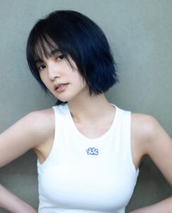 Actress Rainie Yang HD Photos and Wallpapers July 2025