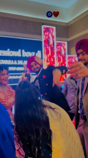 Rajdeep Kullar Instagram - Note ready Rakh jijiya 😜♥️🧿 @deep._dhiman_ @kalsi_simran18