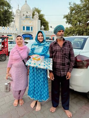 Rajdeep Kullar Instagram - Bebe bappu 🧿♥️
@rajdeep_kullar
#wmk #bappu #explorer #exploring #rajdeepkullar #bebe #love #family #jatt