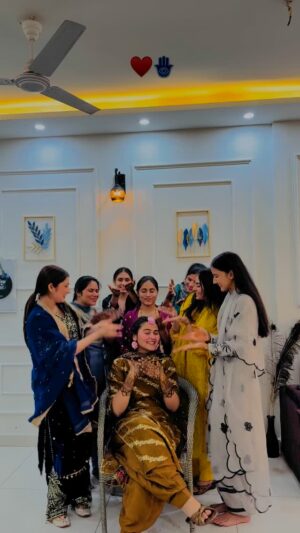 Rajdeep Kullar Instagram - 🪬♥️