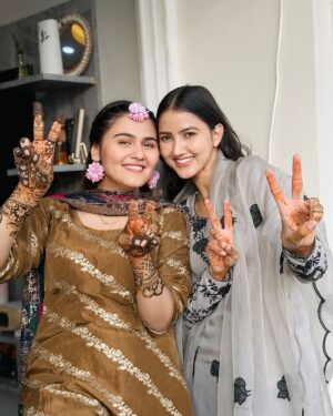 Rajdeep Kullar Instagram - ♥️🧿 @rajdeep_kullar @kalsi_simran18