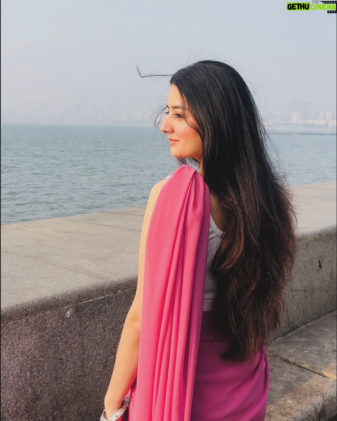 Rajshree sharma - 30.7K Likes - Drop a pink heart if you find this gorgeous🩷

#trending #trendingreels #love #fashionstyle #ootd #recreation #trend #trendingsongs #dailyquotes #fyp #srk
