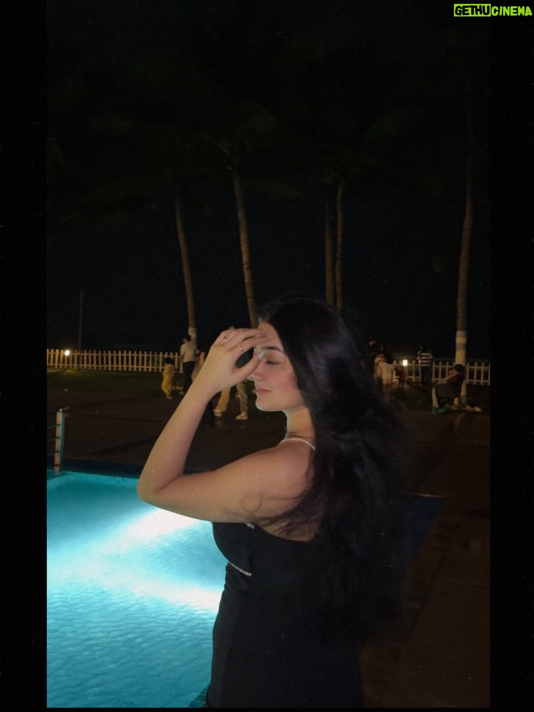 Rajshree sharma - 4.2K Likes - Yeah yeah had moon for the dinner😉