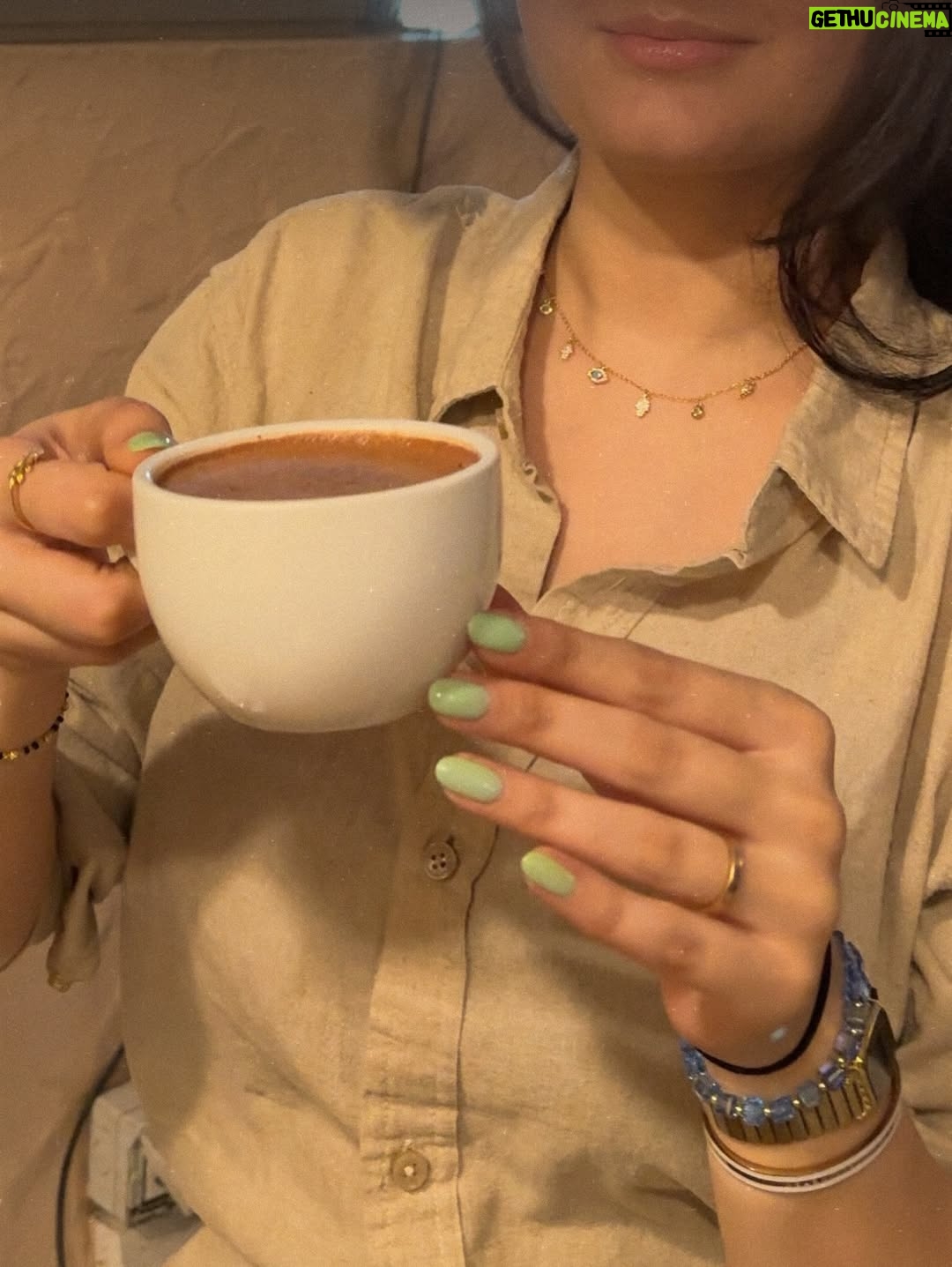 Rajshree sharma - 9.9K Likes - They serve coffee and I serve looks😉