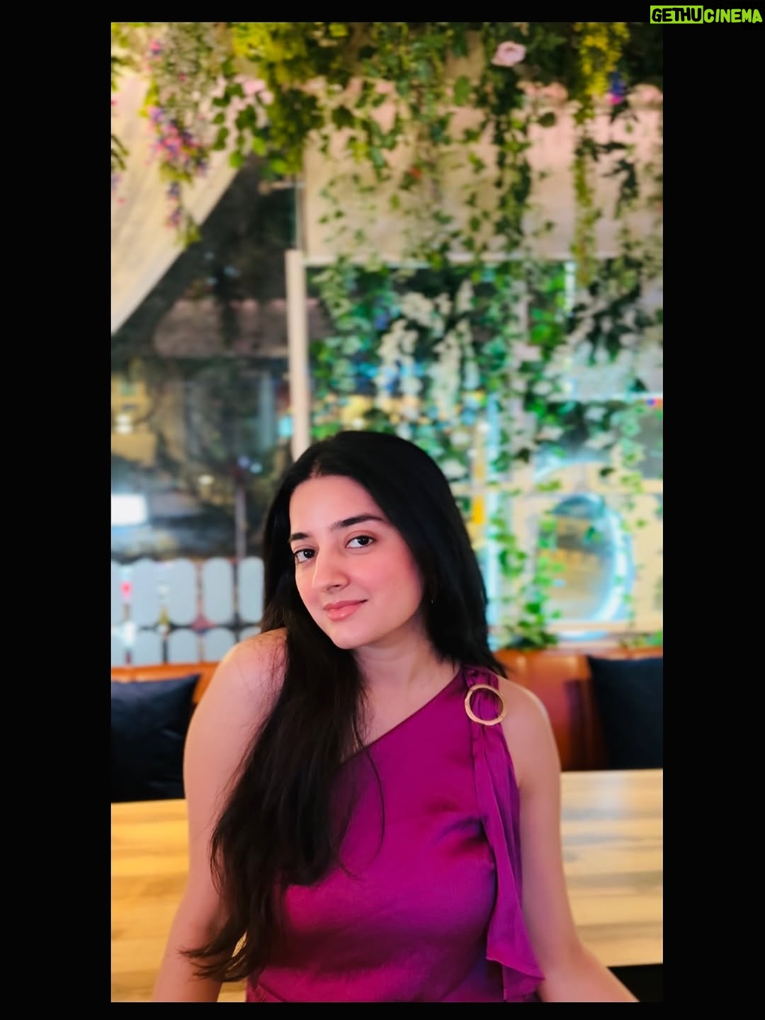 Rajshree sharma - 4.4K Likes - Thanks for hosting 
What a vibe and what a spread 🔥

@liberal_librann @kommunity_pr @rahulrohra @nupur_rohra @jewelsforlunch