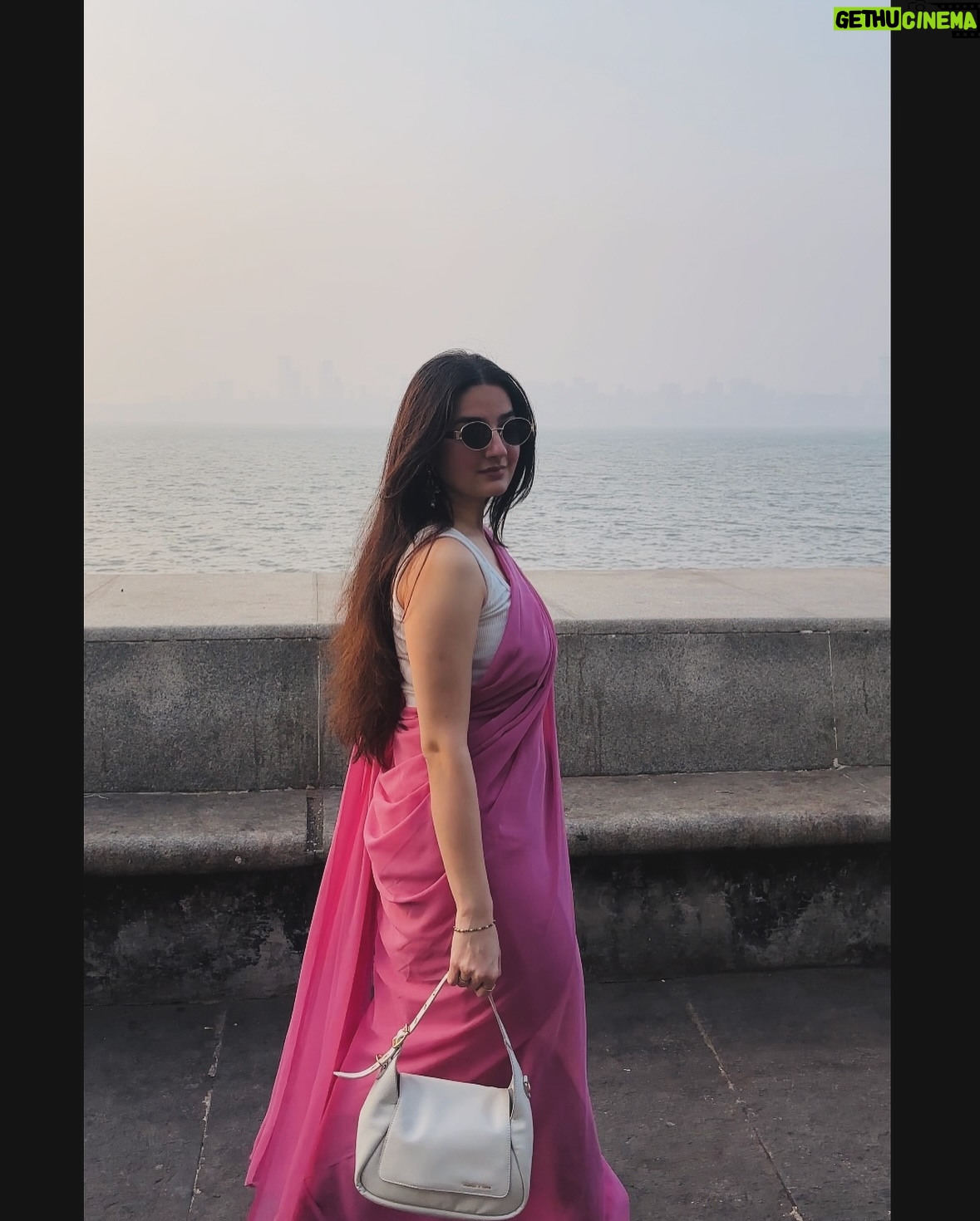 Rajshree sharma - 30.7K Likes - Drop a pink heart if you find this gorgeous🩷

#trending #trendingreels #love #fashionstyle #ootd #recreation #trend #trendingsongs #dailyquotes #fyp #srk