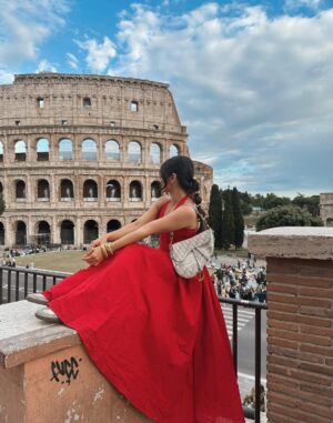 Rajvee Gandhi Instagram - Rome stole a pizza my heart.ā¤ļø
Last post: is he in love w me?šāāļø