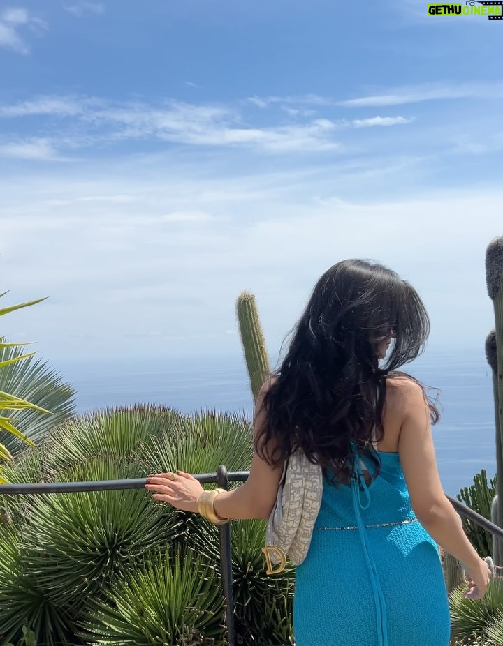 Rajvee Gandhi - 48.6K Likes - French kisses and Riviera wishes 💋🌊✨🌵
Outfit @a.la.modebyakanksha 

#FrenchRiviera #Eze #Nice #SouthOfFrance