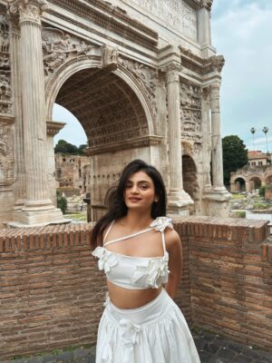 Rajvee Gandhi Instagram - Rome dump: Ancient ruins and modern vibesš§”šļøāØš¦