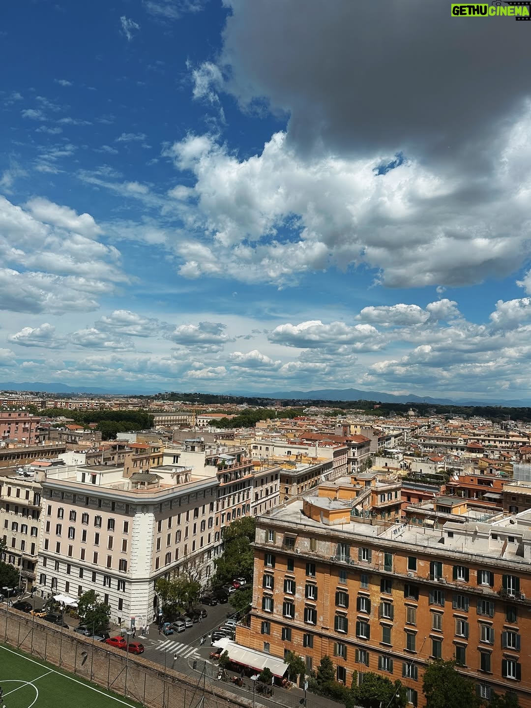 Rajvee Gandhi - 57.2K Likes - Rome dump: Ancient ruins and modern vibes🧡🏛️✨🍦