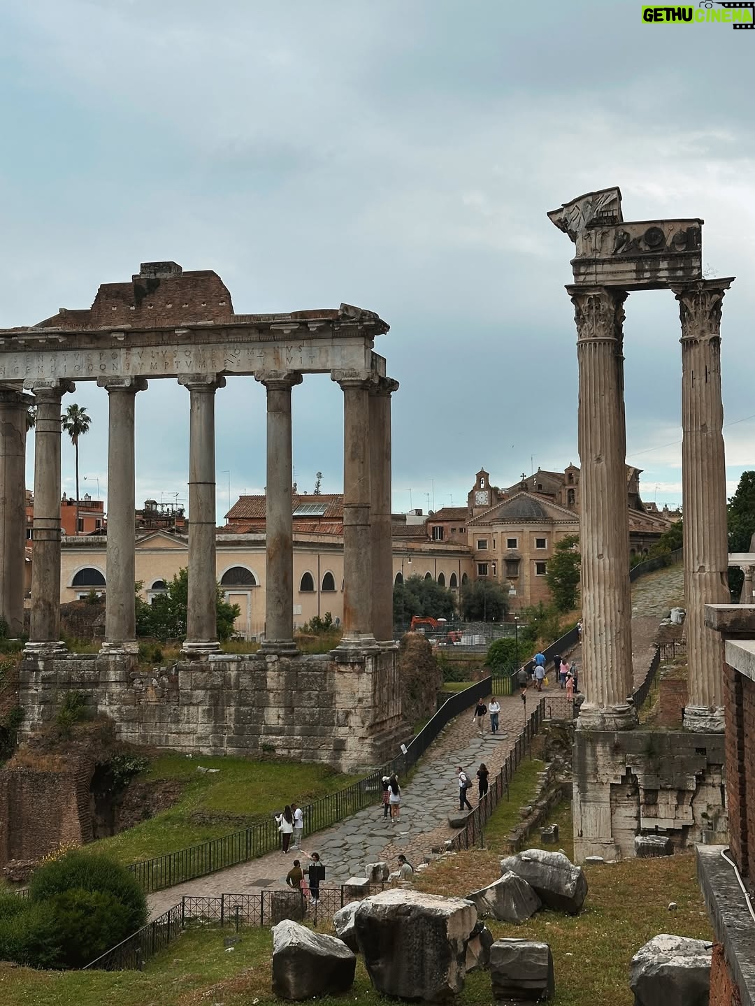Rajvee Gandhi - 57.2K Likes - Rome dump: Ancient ruins and modern vibes🧡🏛️✨🍦