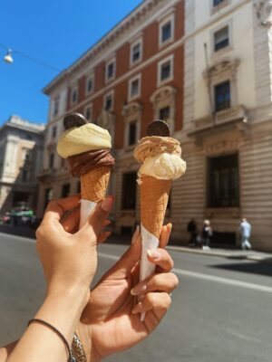 Rajvee Gandhi Instagram - Rome dump: Ancient ruins and modern vibesš§”šļøāØš¦