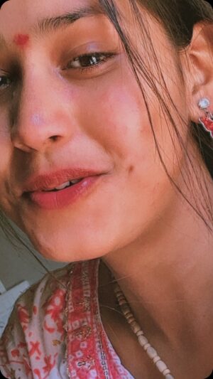 Rakhi Singh Instagram - ❤️🩹