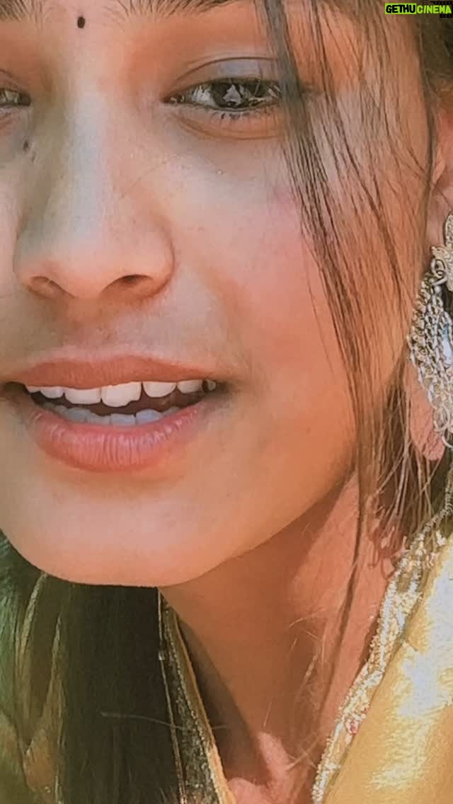 Rakhi Singh - 87.9K Likes - 