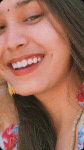 Actress Rakhi Singh HD Photos and Wallpapers May 2025