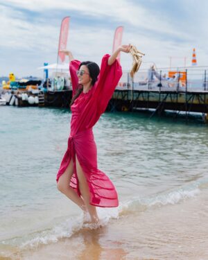 Raline Shah Instagram - Water calls, Pisces answers.
