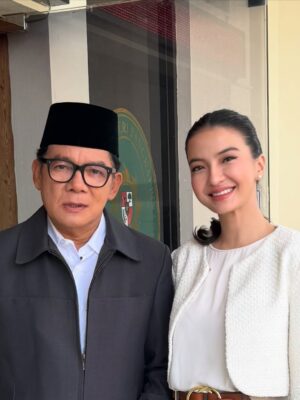 Raline Shah Instagram - Its a wrap! Shooting penuh kenangan di Pulau Bangka…Setelah sekian lama tdk terlibat film… it feels like coming home. Thank you fam! 🎬
#suamikulukaku