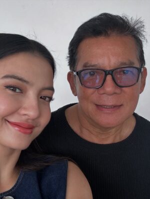 Raline Shah Instagram - Its a wrap! Shooting penuh kenangan di Pulau Bangka…Setelah sekian lama tdk terlibat film… it feels like coming home. Thank you fam! 🎬
#suamikulukaku