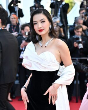 Raline Shah Instagram - Cannes I act dramatic? Yes. Do I take myself seriously? Never. Missing Cannes this year 😭😭