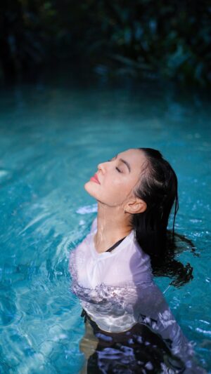 Raline Shah Instagram - Often the beauty of the future cannot be imagined as it has never existed in our past. The beauty of Raja Ampat and its natural wondrous splendour can only be described as simply, magical.
Indonesia is a home that proves, time and time again, to also be an otherwordly escape out of the ordinary!
Heaven infact is in on Earth, if we take the time to explore God given nature 🐬🐚🏝️🇲🇨