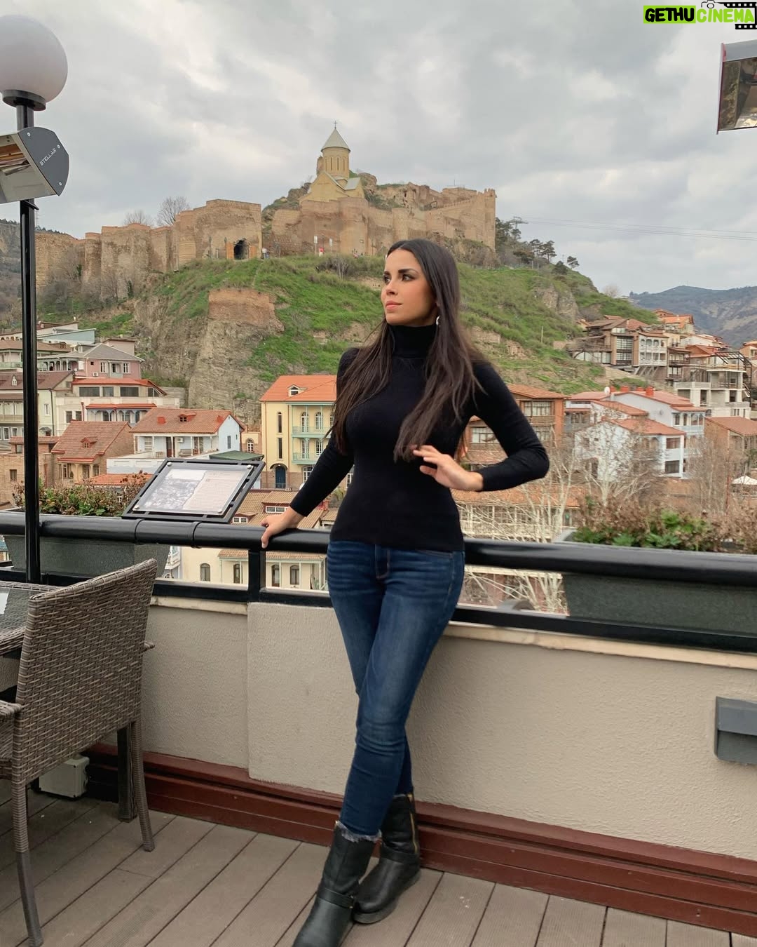 Rana El Hariri - 32.2K Likes - Hello from 🇬🇪 👋🏻o