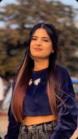Rashi Khairwar Instagram -
