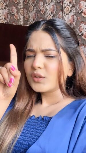 Rashi Khairwar Instagram -