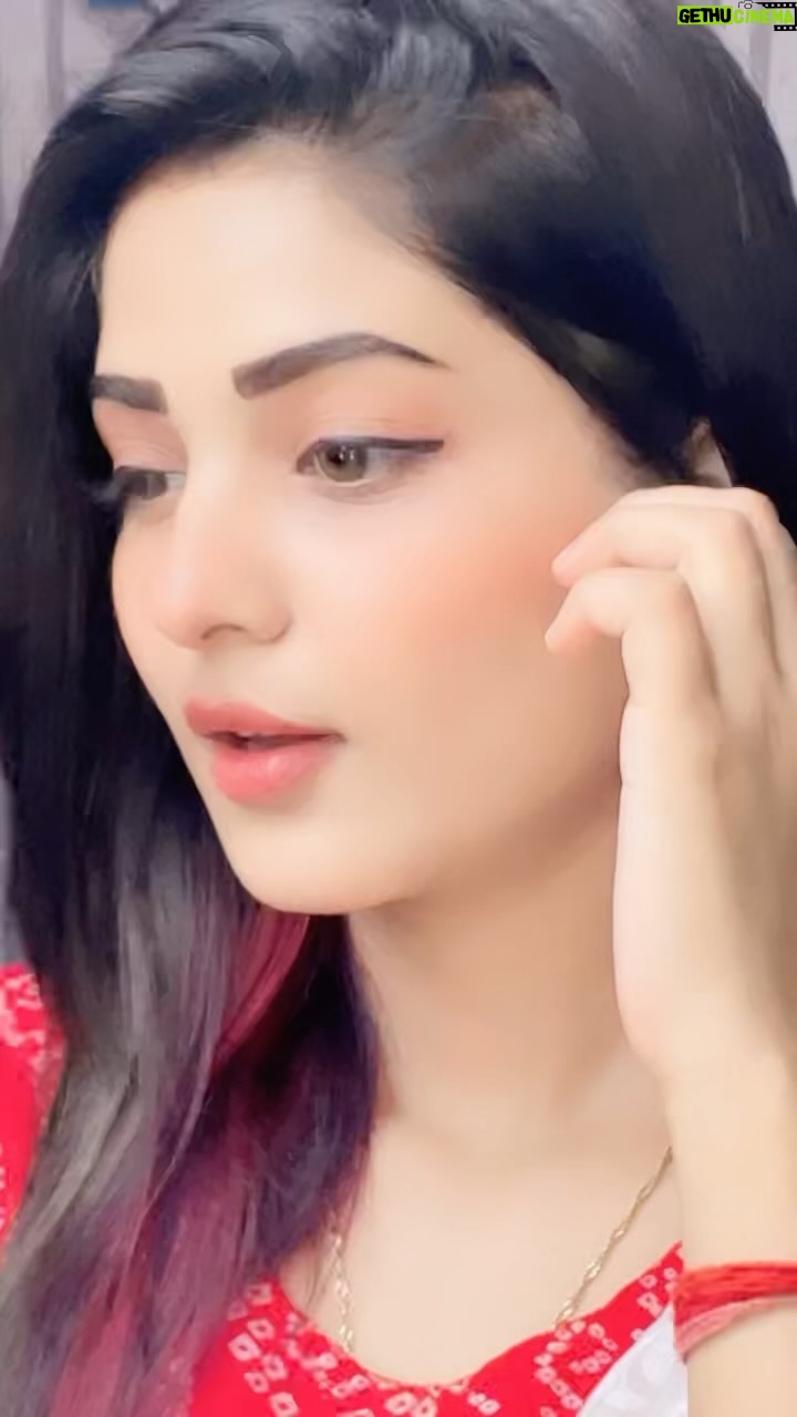 Rashi Khairwar - 283.7K Likes - #rashikhairwar #expressionqueen #expressionqueenrashi @rashikhairwar @love_the_brand_