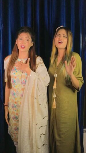 Rashi Khairwar Instagram - Aye Zindagi 🥹
