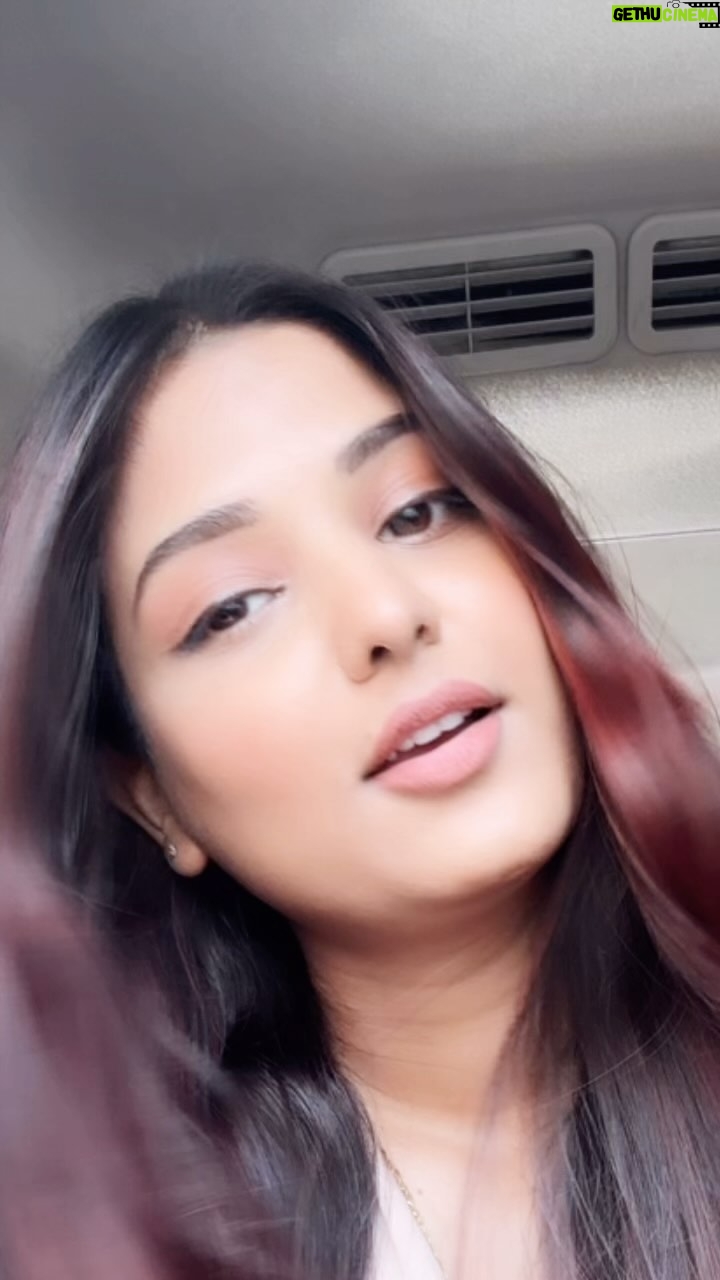 Rashi Khairwar - 765.2K Likes - blooper🤣