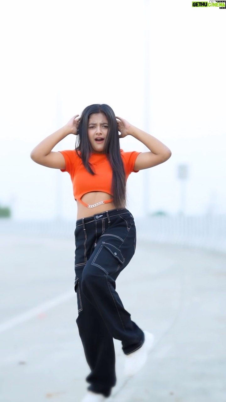 Rashi Shinde - 159.2K Likes - Chamma Chamma 🔥

#rashishinde #trendingreels #reelsinstagram #reelitfeelit #reelkarofeelkaro #dance