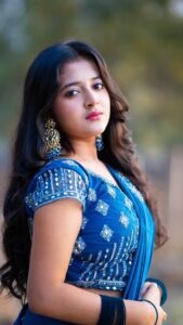 Actress Rashi Shinde HD Photos and Wallpapers July 2024