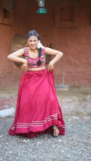 Rashi Shinde Instagram - Peelings š„
#rashishinde #pushpa2 #alluarjunonline #rashmikamandanna #trendingreels #india #explore #reelitfeelit