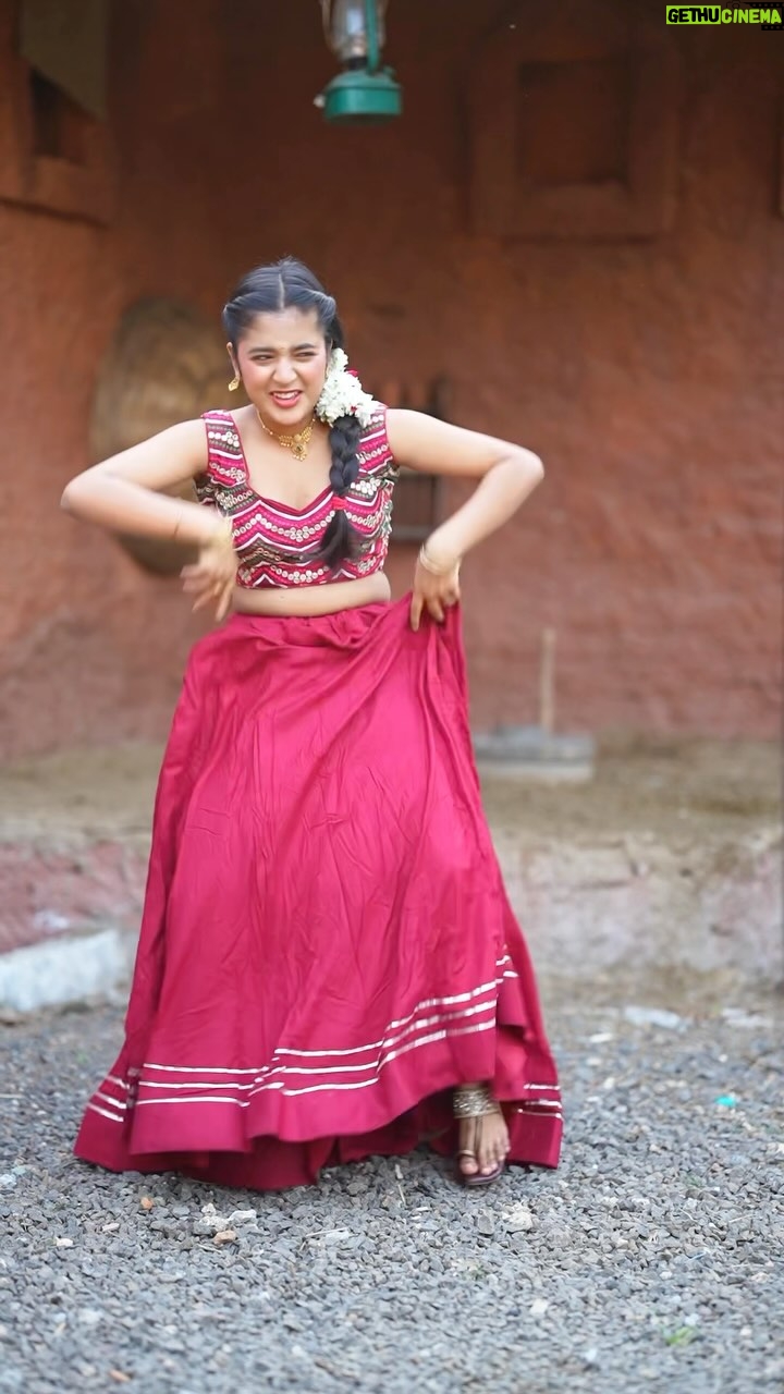 Rashi Shinde - 165.6K Likes - Peelings 🔥

#rashishinde #pushpa2 #alluarjunonline #rashmikamandanna #trendingreels #india #explore #reelitfeelit