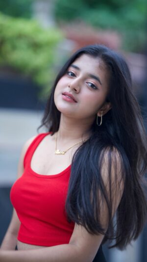 Rashi Shinde Instagram - Tauba Tauba š„
#taubatauba #badnewz #rashishinde #trendingreels #reels