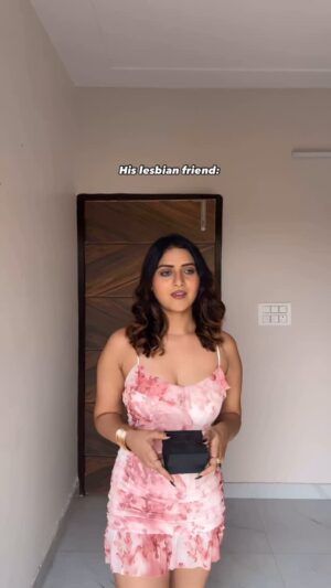 Rashika Dobriyal Instagram - Clearly š
.
.
.
.
.
.
#reelsinstagram #reels #explore #darkhumor #explorepage #reelitfeelit #friends #lesbian