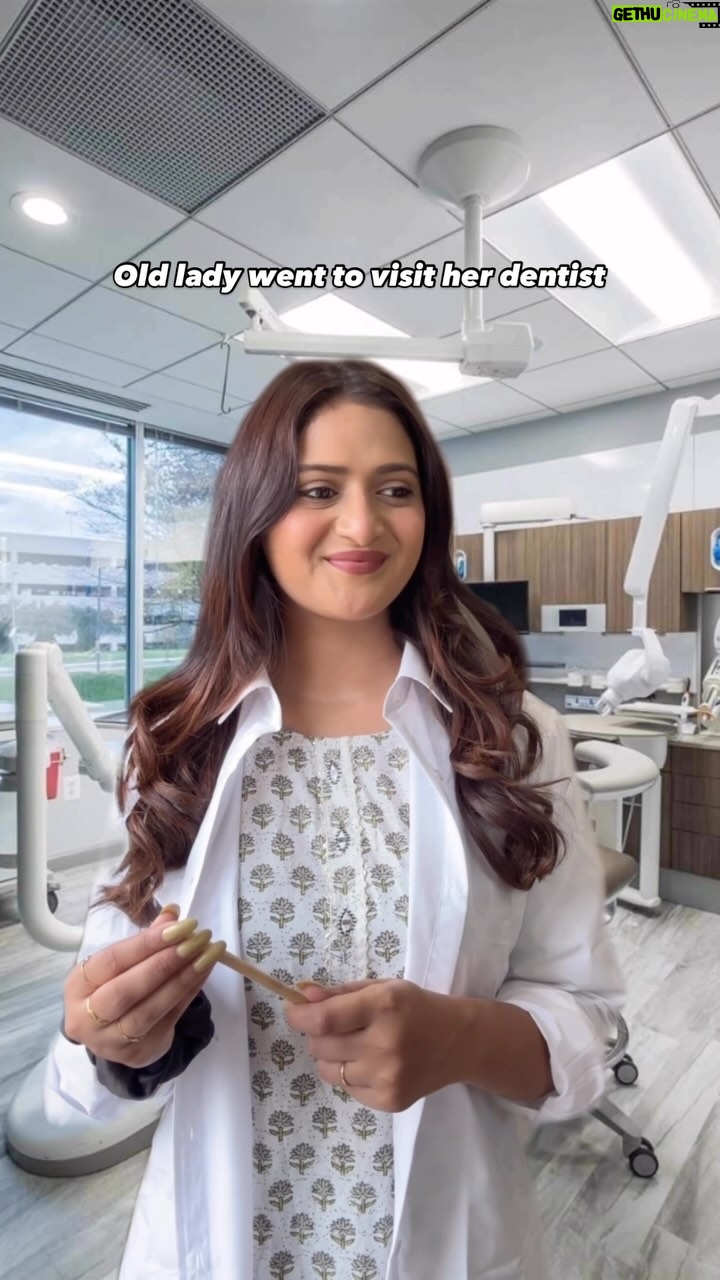 Rashika Dobriyal - 727.7K Likes - The actual meaning of romance has no wrinkles💀
.
.
.
.
.
#reels #reelsinstagram #explore #darkhumor #dentist #dentistjokes #maaiya #old