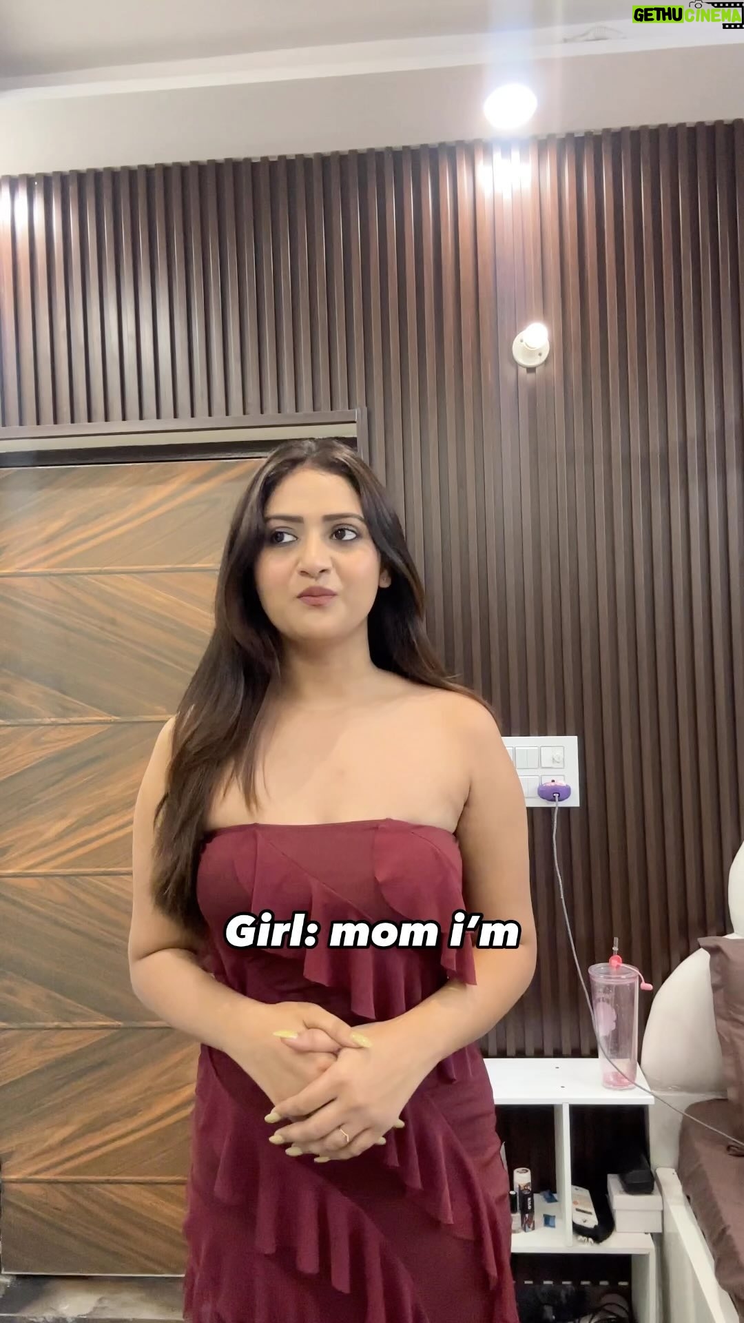 Rashika Dobriyal - 492.4K Likes - You never💀
.
.
.
.
.
#reelsinstagram #reels #reelitfeelit #explore #mother #motherdaughter #motherdaughterjokes #darkhumor #bhoolbhulaiyaa3