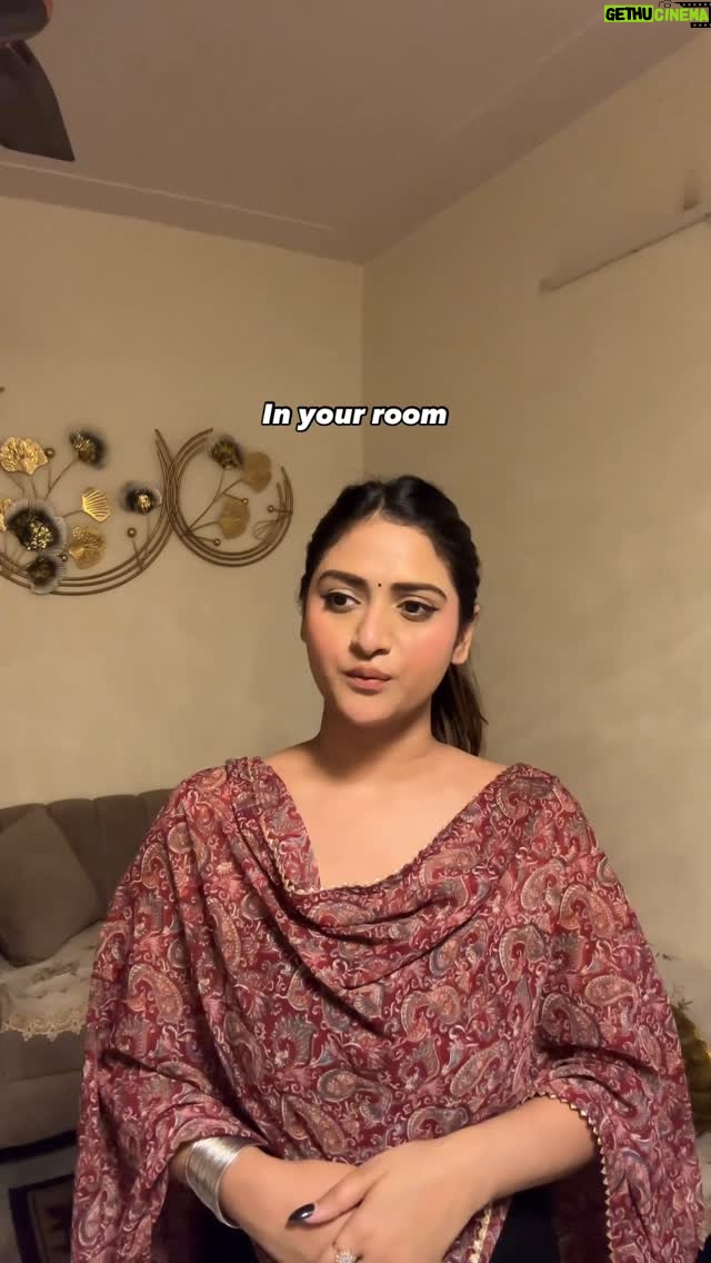 Rashika Dobriyal - 449.5K Likes - Bhadaiya💀
.
.
.
.
.
#reelsinstagram #reels #explore #darkhumor #explorepage #reelitfeelit #mom