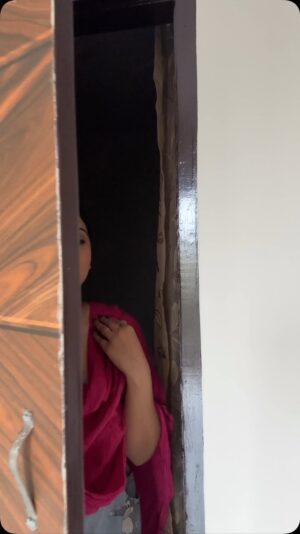 Rashika Dobriyal Instagram - When people call you less expressive but only you know how it felt when you tried toā„ļø
.
.
.
.
.
.
#reelsinstagram #reels #explore #explorepage #reelitfeelit #mom #afsos #loveyourself