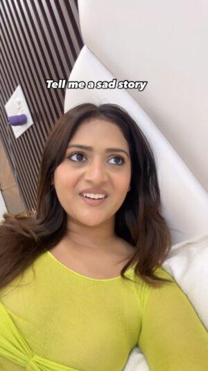 Rashika Dobriyal Instagram - Hygiene dikhane ke liye bhi koi nhi hš«°
.
.
.
.
#reels #reelsinstagram #explore #darkhumor #bestfriends