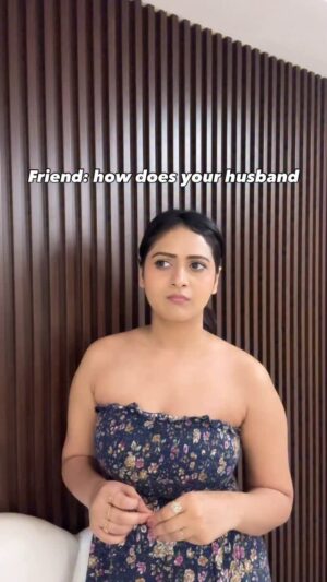 Rashika Dobriyal Instagram - Khof drr deshattttš
.
.
.
.
.
#reelsinstagram #reels #explore #darkhumor #explorepage #reelitfeelit #couple #bestfriends #romantic