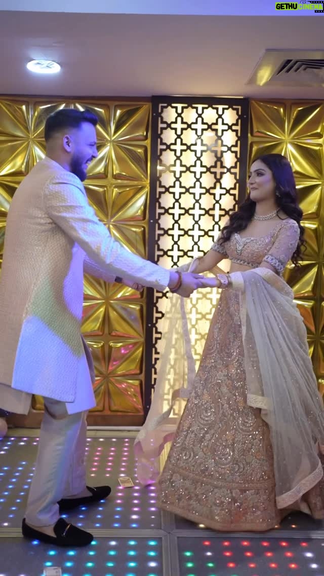 Rashika Sachdeva - 42.8K Likes - ✨ Sone Di Jhanjran ✨

@groovykofficial
@alkaarora_canada
@thetrendsmedia

#SoneDiJhanjran #GroovyK
#LatestPunjabiSong2025 #GroovyKHits #punjabisong #sephora #makeup #makeupartist #hudabeauty #beauty 
#punjabihitsong  #trendingsongs #NewPunjabiSong #punjabimusic