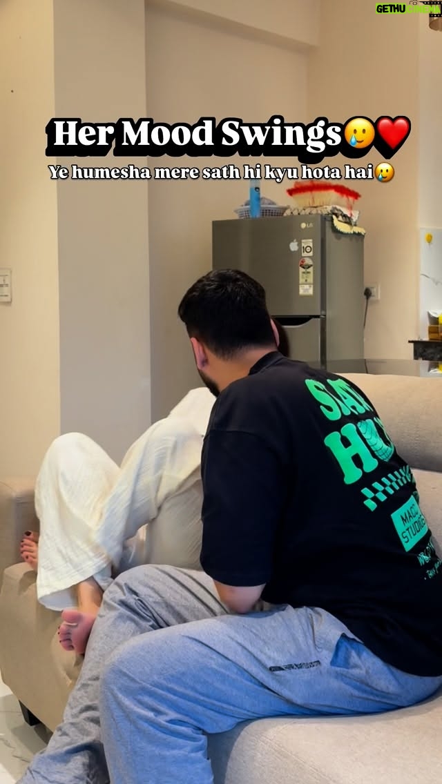 Rashika Sachdeva - 85.9K Likes - Kya kya samjhu ab mai😨🤯😂 @rashika_sachdeva @garv_vasudeva_ 

#trending #explore #viral #couplegoals💑 #couplelove #funnymemes #reletable #relationships #relationshipgoals #goals #memes #funny #comedy